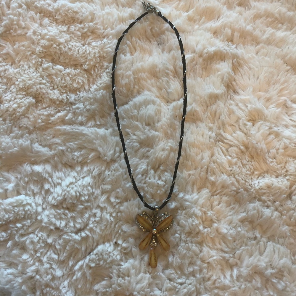 Butterfly diamond shimmer necklace 💎🌟